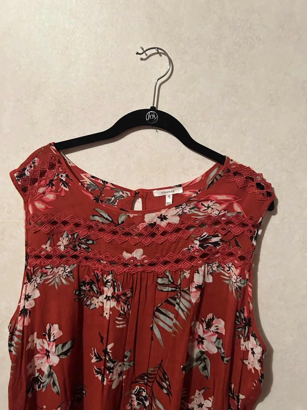 Maurice’s XXL Sleeveless high low blouse maroon - Picture 4 of 8